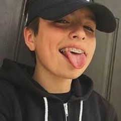Profile Picture of TYLER BROWN (@sylvia_345) on Twitter