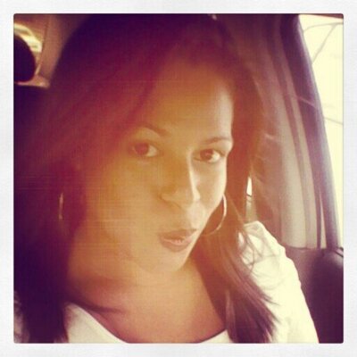 Profile Picture of Viviana Del Valle (@VIVI_RAM) on Twitter