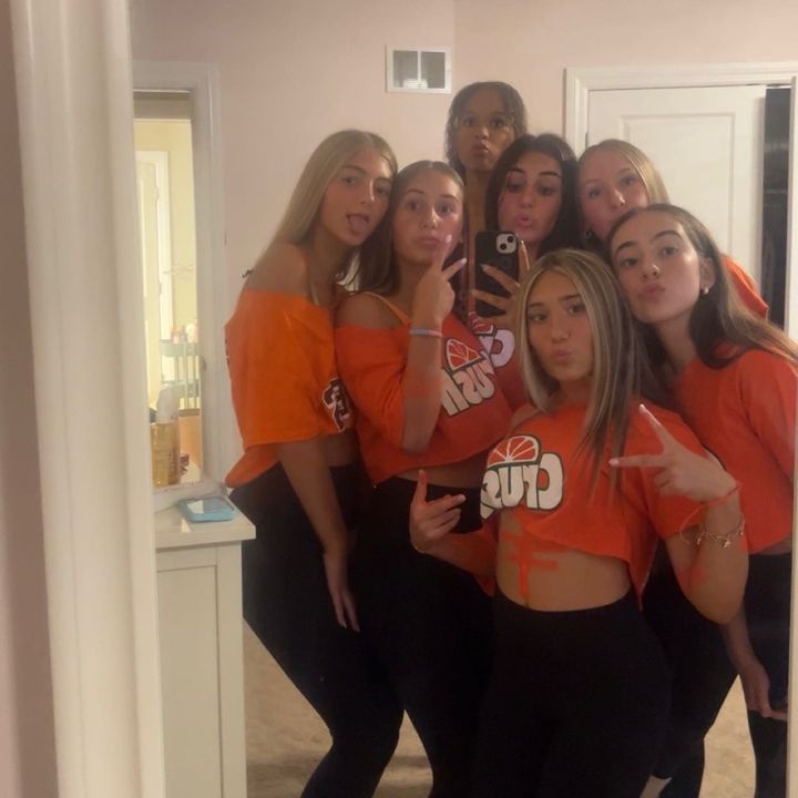 Profile Picture of Julia (@julia_vassss) on Tiktok