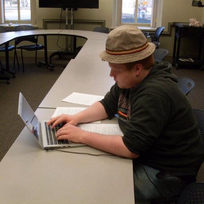 Profile Picture of Marshall Thompson (@marshall_thmpsn) on Twitter