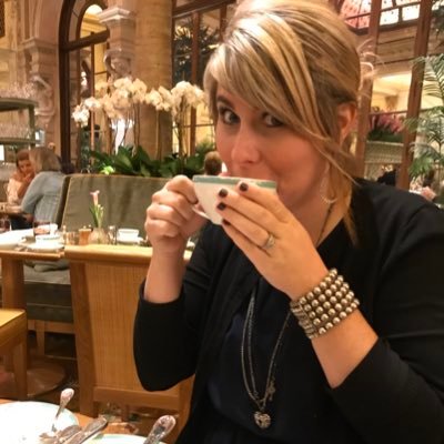 Profile Picture of Whitnee Davis  💛 (@whittydavis9) on Twitter