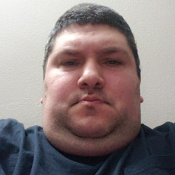 Profile Picture of Dennis Silva (@flames3434) on Poshmark
