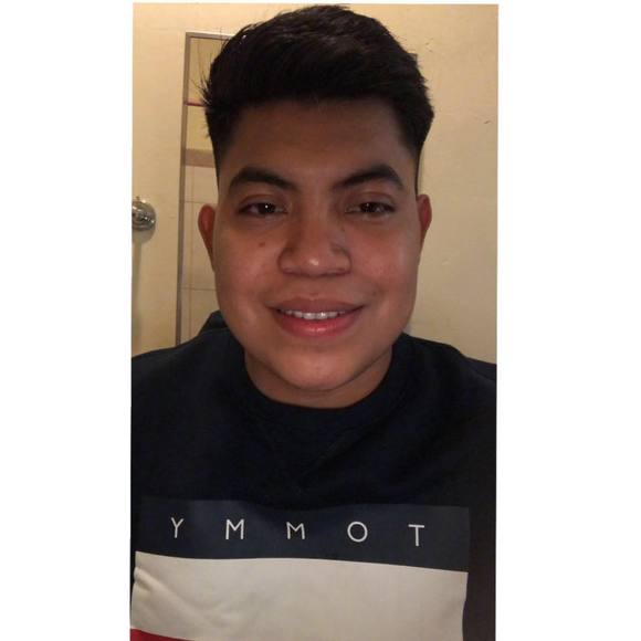 Profile Picture of Danny Dueñas (@dannyixco1) on Poshmark