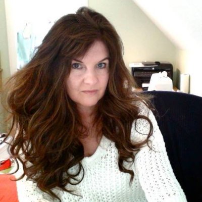 Profile Picture of Flora Brown (@FloraBrownUK) on Twitter