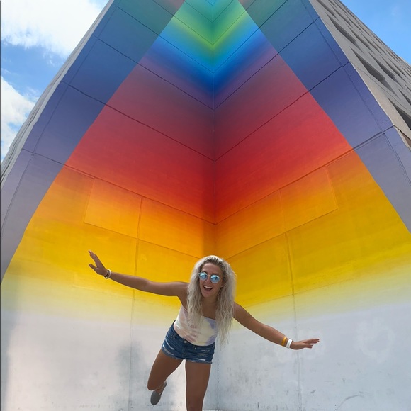 Profile Picture of Madison Fulfer (@madifulfer14) on Poshmark