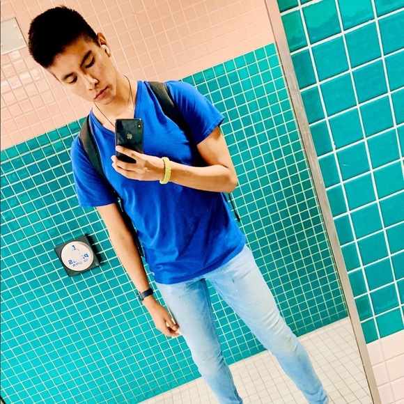 Profile Picture of Joshua Lucero (@joshualucero443) on Poshmark