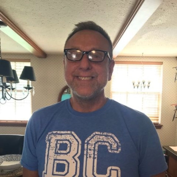 Profile Picture of David Bieligk (@davidbieligk) on Poshmark