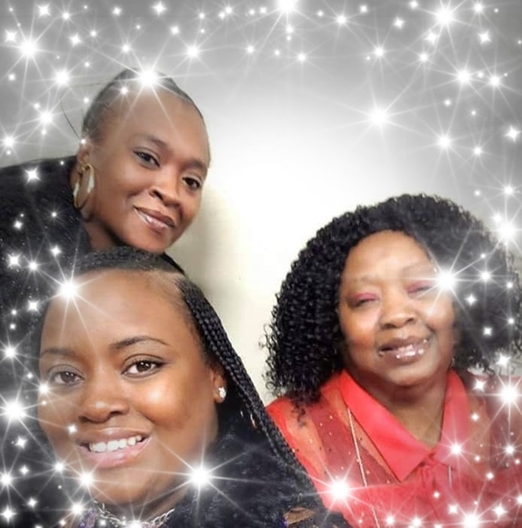 Profile Picture of Senora Peterson (@prettygirl0712) on Poshmark