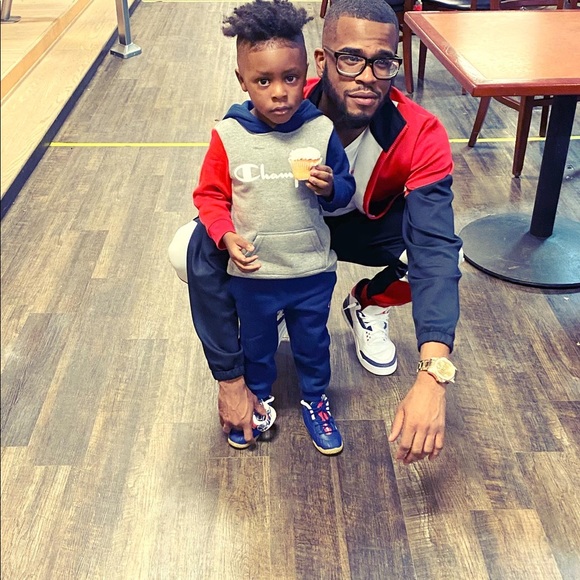 Profile Picture of Rashard Pearson (@rashard_pearson) on Poshmark