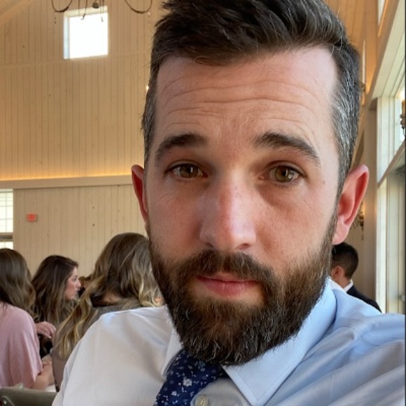 Profile Picture of Aaron Spindler (@aaronspindler) on Poshmark