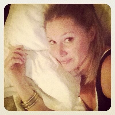 Profile Picture of Sara Crabill (@sarakuballer) on Twitter