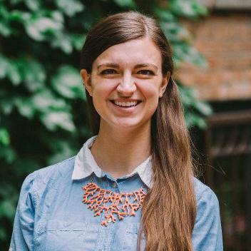 Profile Picture of Laura Cain (@lauracmarketing) on Twitter