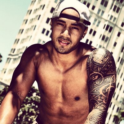 Profile Picture of Dayvid Thomas (@DAYViDTHOMAS) on Twitter