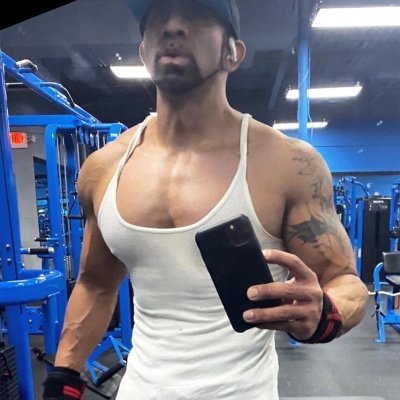 Profile Picture of Caesar Gomez (@kingcnote) on Twitter