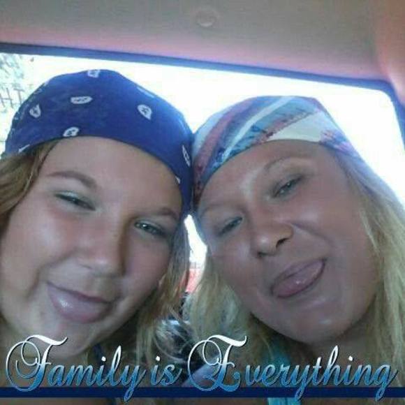 Profile Picture of Jodi lynn Mayhugh (@jodilynnmayhugh) on Poshmark