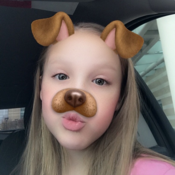 Profile Picture of Paige Schnittker (@paige_schnitt) on Poshmark