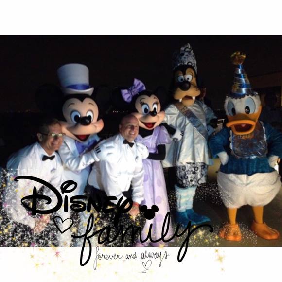 Profile Picture of Donald Ressel (@worlando2guys) on Poshmark