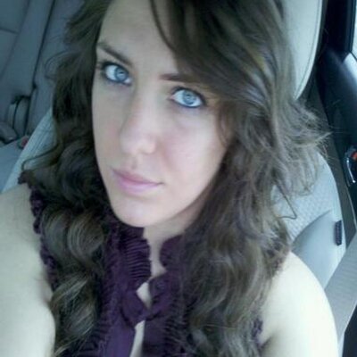 Profile Picture of Kelly Farrell (@kellyfarrell89) on Twitter