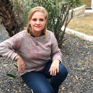 Profile Picture of Francoise Arnold (@francoise.arnold2) on Facebook