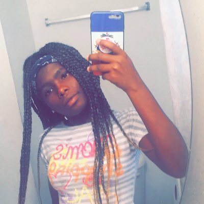 Profile Picture of Stephanie Clermont (@StephanieClerm6) on Twitter