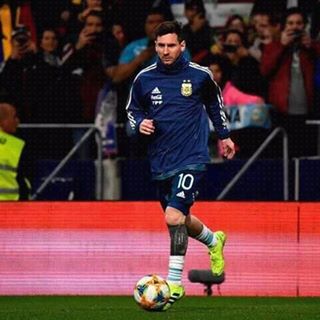 Profile Picture of Kyle Kyle (@Kyle-Kyle) on Facebook