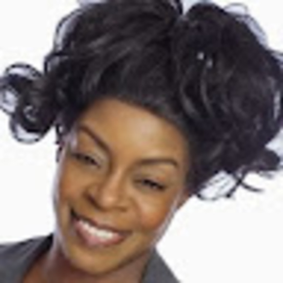 Profile Picture of Diane Dixon (@goldddsilver) on Poshmark