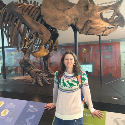 Profile Picture of Courtney Novak (@Courtneydasquid) on Twitter