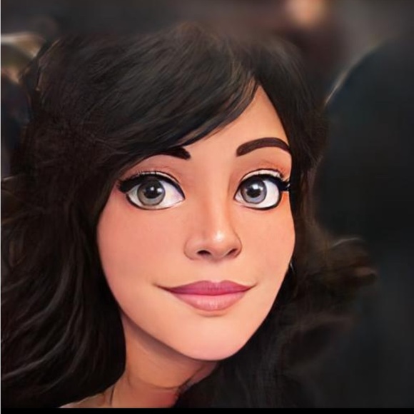 Profile Picture of Jennifer Dirsa (@jenydl1) on Poshmark