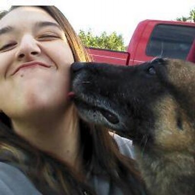 Profile Picture of Jillian Schneider (@jillschneiderr) on Twitter