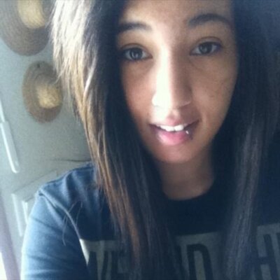 Profile Picture of Victoria Curl (@victoria_curl) on Twitter