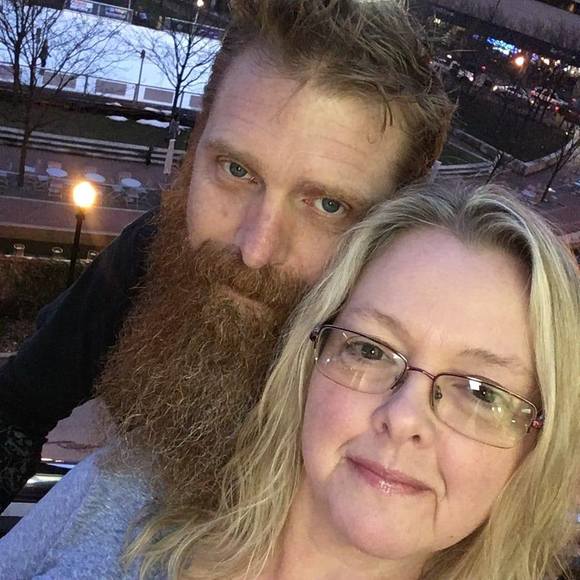 Profile Picture of Scott Hornback (@scotthornback) on Poshmark