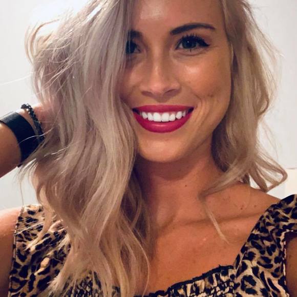 Profile Picture of Haley Helms (@haleylhelms) on Poshmark