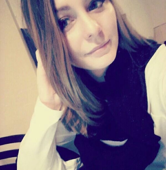 Profile Picture of Courtney Civetti (@civetti) on Poshmark