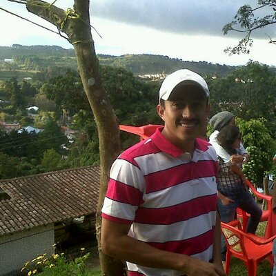 Profile Picture of Edwin Argueta (@PAPIN_16) on Twitter