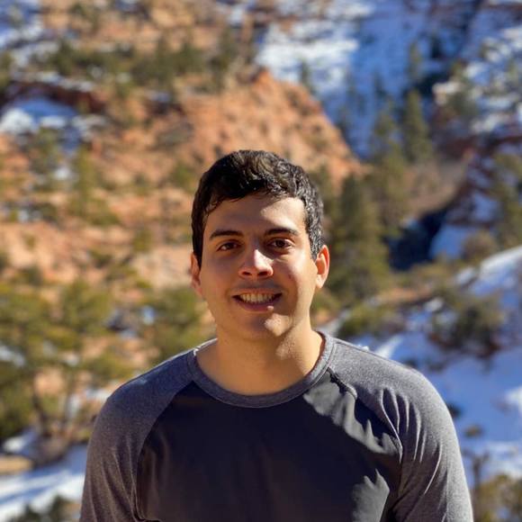 Profile Picture of Pedro Pinto (@phpinto) on Poshmark