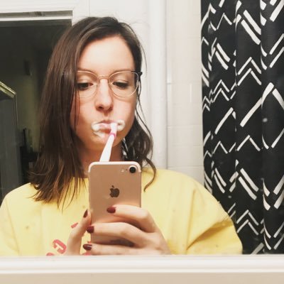 Profile Picture of Lee Sova Claypool (@lee_gsc) on Twitter