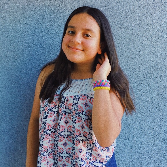 Profile Picture of Jazmin Fonseca (@shisterjaz) on Poshmark