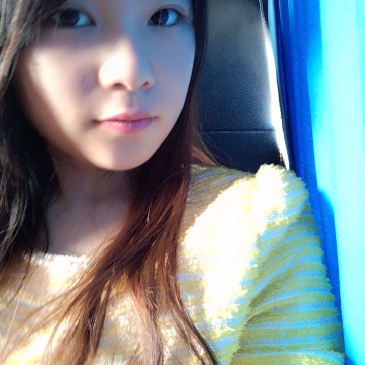 Profile Picture of 奶茶控 (@sandra_reed2) on Tiktok