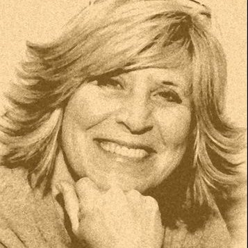 Profile Picture of Nina Keating (@ninaaakeating) on Twitter