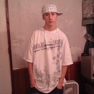Profile Picture of Andrew Harrington (@thehood1980) on Myspace