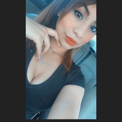Profile Picture of Carly Gonzalez 🌻 💛 (@carlygonzalez77) on Twitter