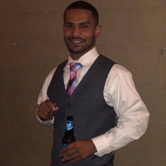 Profile Picture of Jared Tam (@jtamgrimshaw19) on Poshmark