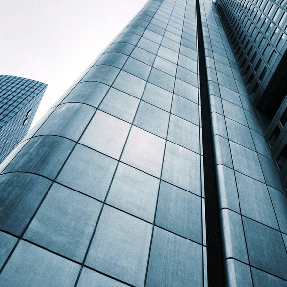 Profile Picture of Taha Ibrahim (@tahaibrahim11) on Poshmark