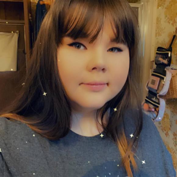 Profile Picture of Misty Allen (@misty_allen) on Poshmark