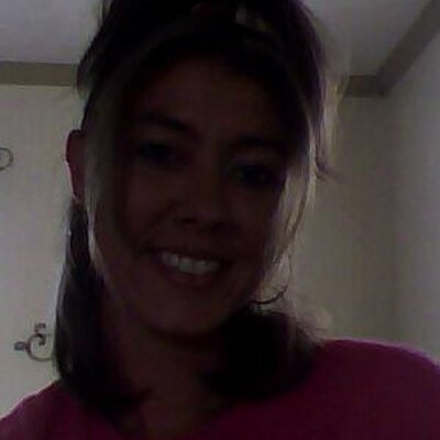 Profile Picture of Tracy Whitlock (@TEARULZ) on Twitter