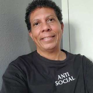 James Farris - Instagram Profile Picture of James Farris (@jamesmeloncon) on Instagram