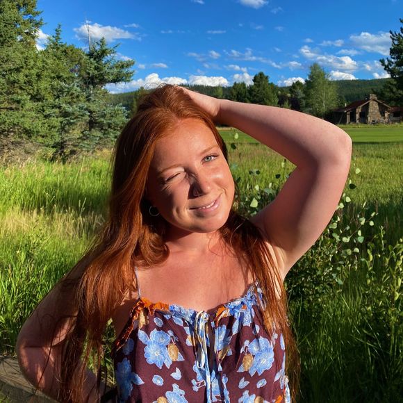 Profile Picture of Mary Nussbaumer (@mnussbaumer) on Poshmark