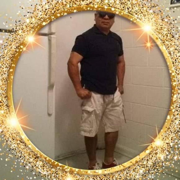 Profile Picture of Juan guillermo Lopez mendoza (@juanlopezas1501) on Poshmark