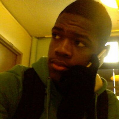 Profile Picture of LeAndre Hogan (@Lee_Andre12) on Twitter