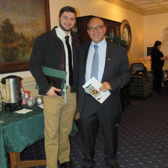 Profile Picture of Tyler Spence (@btylerspence) on Poshmark